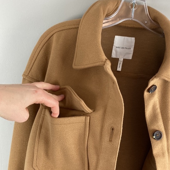NWT Avec Les Filles Button Down Tan Shacket Size Medium - Picture 11 of 16